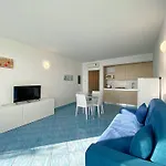 Grand Bleu Magara شقة